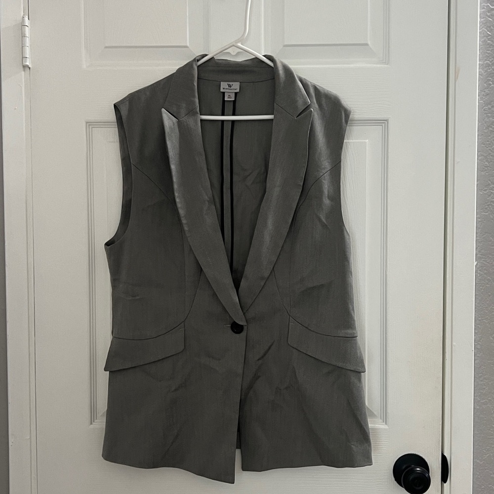 Worthington Charcoal Sleeveless Vest